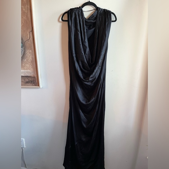 KALLMEYER TOMA DRAPED GOWN - Large - Picture 8 of 14